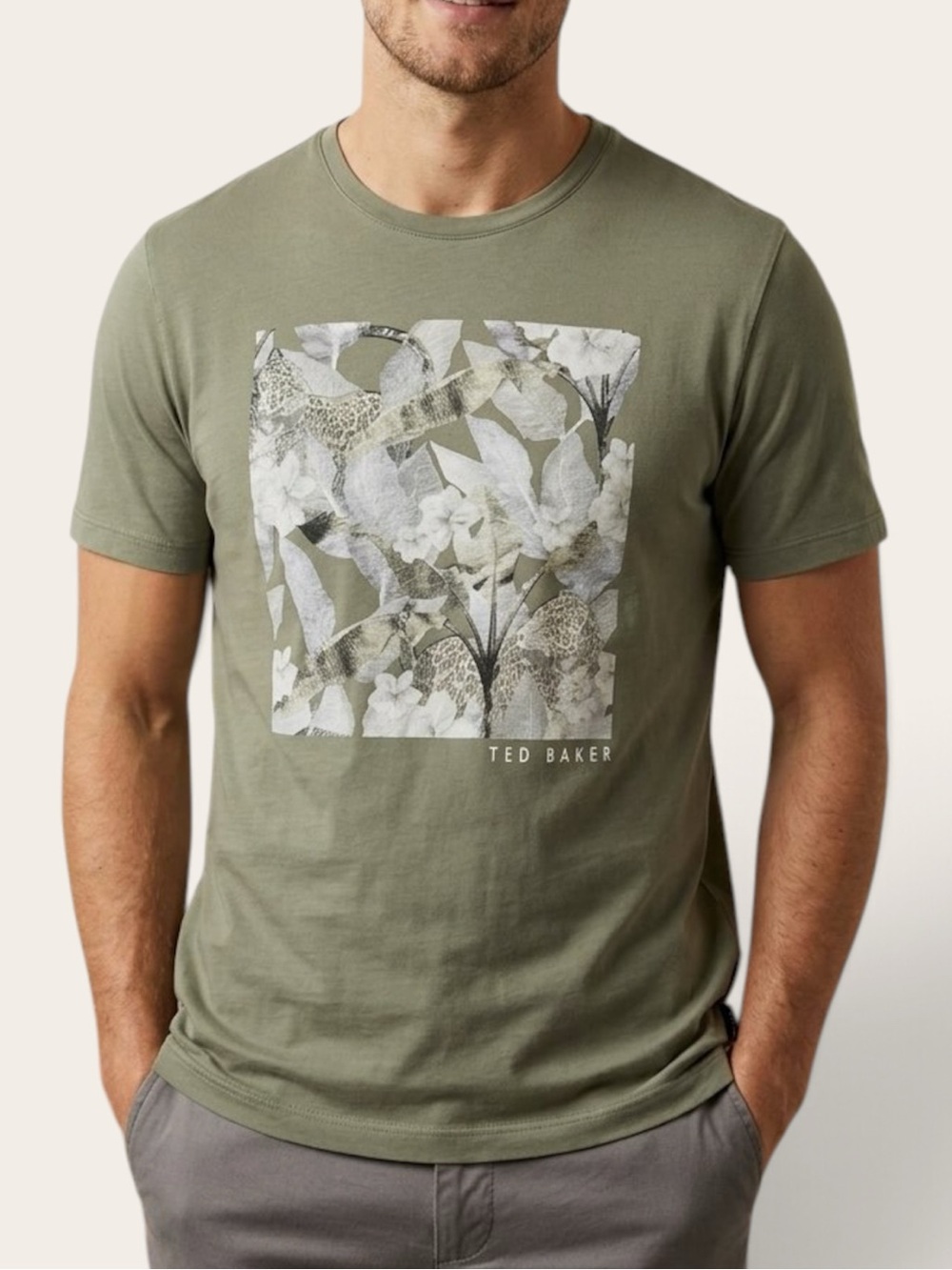 Ted Baker Justino Graphic T-Shirt Wildlife Leopard Print Green Size XXL